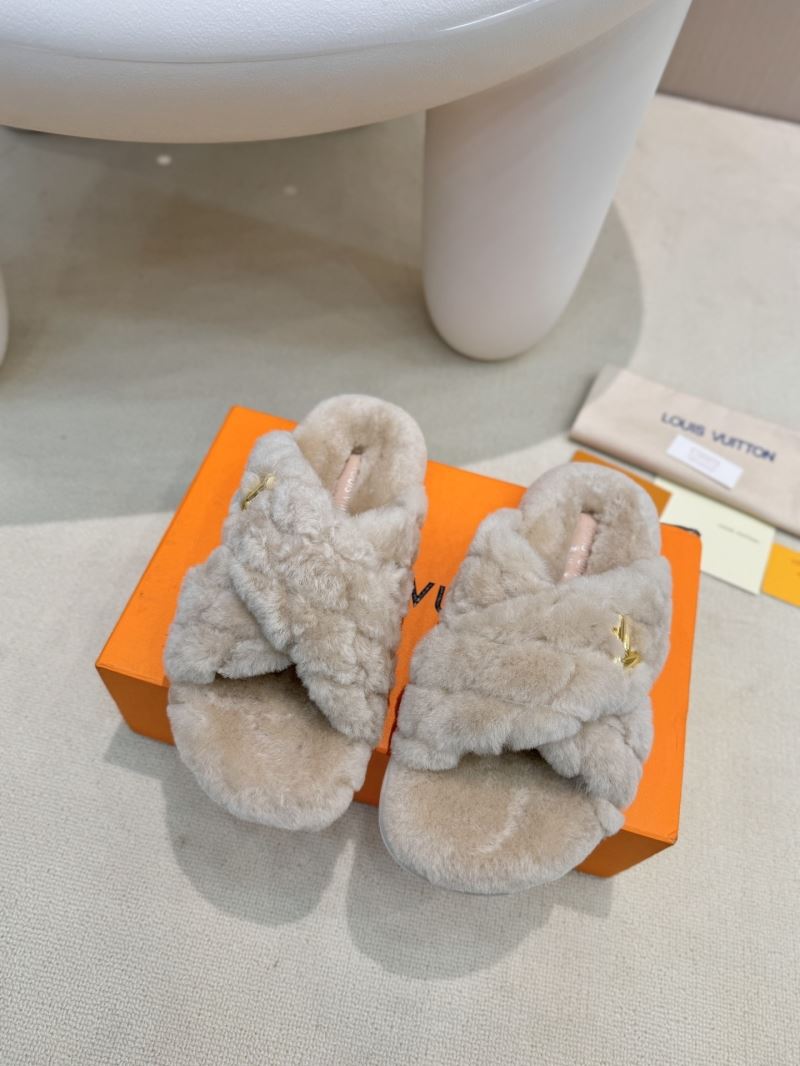 Louis Vuitton Slippers